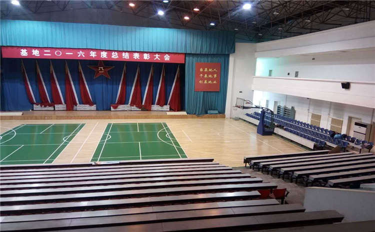 指接板籃球場地木地板造價是的多少？